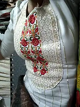 lovely----bhabhi online show from December 2025 04:00:01 PM