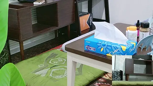 YARASERO-kun online show from December 2025 08:18:01 AM