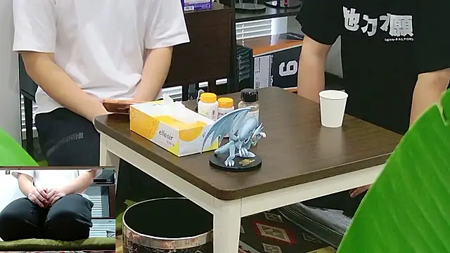 YARASERO-kun online show from February 2026 04:45:02 AM