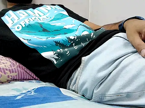 Lustyluckyy online show from September 2025 04:13:01 PM