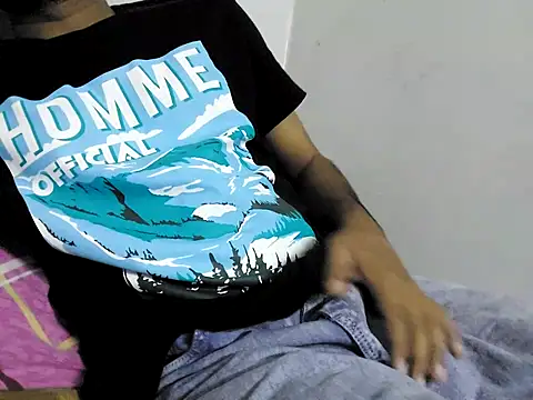 Lustyluckyy online show from October 2025 04:19:01 PM