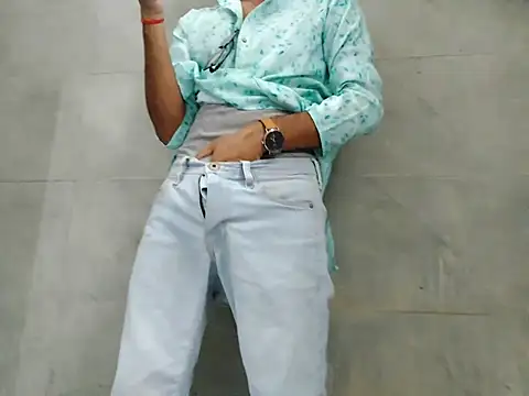 Lustyluckyy online show from October 2025 11:00:02 AM