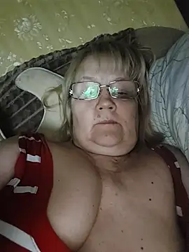 Violet5364 online show from April 2026 09:05:01 PM