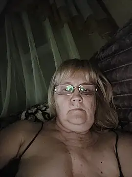 Violet5364 online show from April 2026 08:53:02 PM