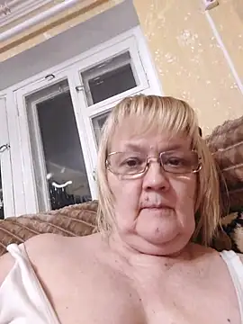 Violet5364 online show from March 2026 07:48:02 PM