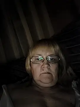 Violet5364 online show from April 2026 08:45:01 PM