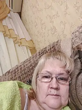 Snapshot of Violet5364 chatting on January 2026 09:08:01 PM Violet5364 online show from January 2026 09:08:01 PM