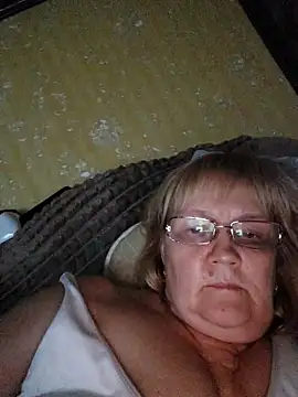 Violet5364 online show from April 2026 09:01:02 PM