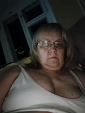 Violet5364 online show from March 2026 08:33:01 PM