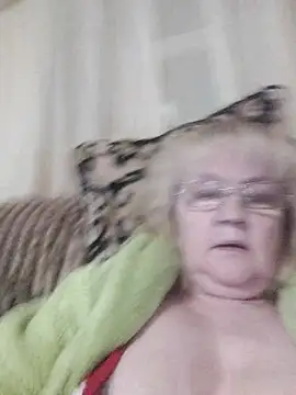 Violet5364 online show from February 2026 09:33:02 PM