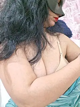 Jassi Does online show from May 2026 10:07:02 PM