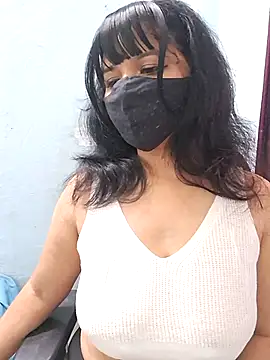 Snapshot of Jassi_Does chatting on October 2025 07:20:02 AM Jassi Does online show from October 2025 07:20:02 AM