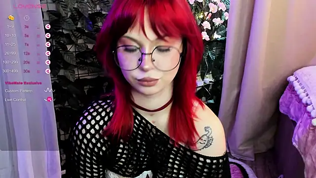 marynixoxo online show from April 2026 06:31:02 AM