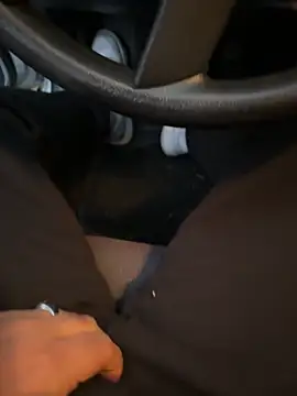 Sex-10-10 online show from October 2025 04:40:01 PM