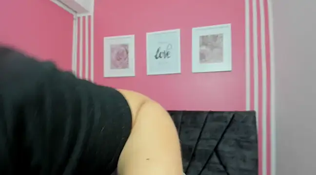 Amelia Royer online show from March 2025 12:33:02 PM