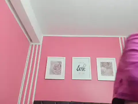 Amelia Royer online show from March 2025 12:41:01 PM