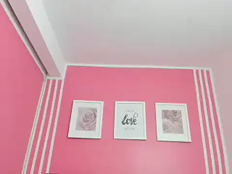 Amelia Royer online show from March 2025 04:22:01 PM