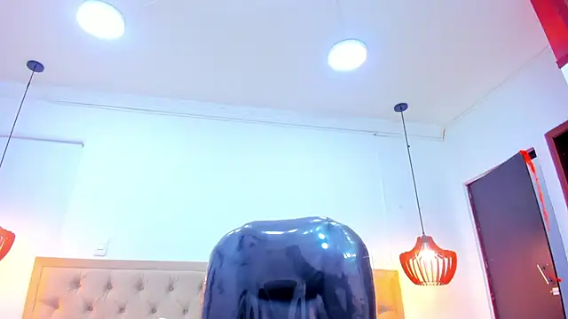 Snapshot of emma_purple_ chatting on October 2025 05:20:02 PM emma purple online show from October 2025 05:20:02 PM