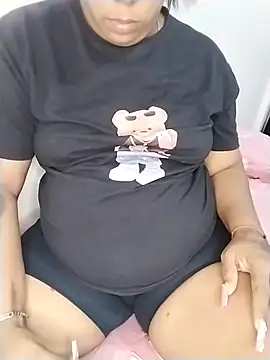 Snapshot of emma_purple_ chatting on December 2025 10:09:01 PM emma purple online show from December 2025 10:09:01 PM