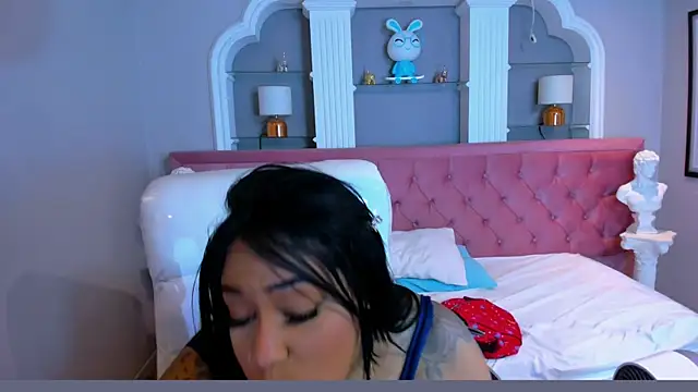 Snapshot of emma_purple_ chatting on February 2025 06:55:01 PM emma purple online show from February 2025 06:55:01 PM