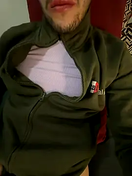 Snapshot of yaxxx03 chatting on November 2025 08:40:02 PM yaxxx03 online show from November 2025 08:40:02 PM