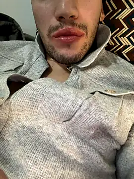 Snapshot of yaxxx03 chatting on November 2025 07:47:01 PM yaxxx03 online show from November 2025 07:47:01 PM