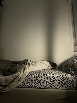 Snapshot of yaxxx03 chatting on November 2025 07:58:02 PM yaxxx03 online show from November 2025 07:58:02 PM