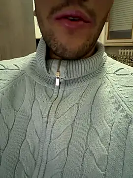 Snapshot of yaxxx03 chatting on November 2025 04:22:01 PM yaxxx03 online show from November 2025 04:22:01 PM