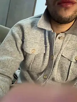 Snapshot of yaxxx03 chatting on December 2025 05:58:02 PM yaxxx03 online show from December 2025 05:58:02 PM