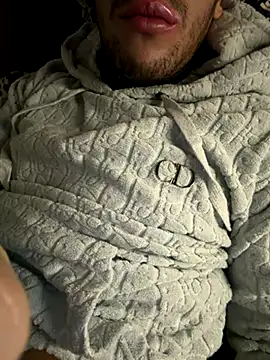 Snapshot of yaxxx03 chatting on November 2025 07:41:02 PM yaxxx03 online show from November 2025 07:41:02 PM