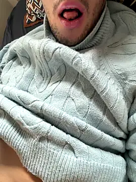 Snapshot of yaxxx03 chatting on November 2025 01:03:02 PM yaxxx03 online show from November 2025 01:03:02 PM