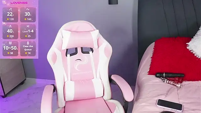 alejandra jonees online show from December 2025 06:20:02 PM