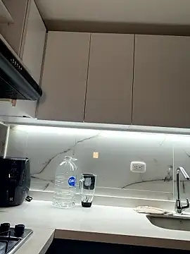 alejandra jonees online show from January 2026 02:40:02 AM