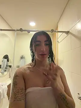 alejandra jonees online show from February 2026 02:53:01 AM