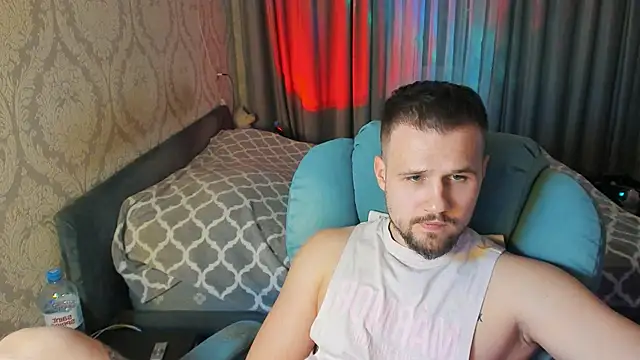 Vladik b online show from March 2026 06:52:02 PM