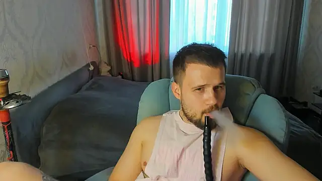 Snapshot of Vladik_b chatting on May 2026 05:31:02 PM Vladik b online show from May 2026 05:31:02 PM