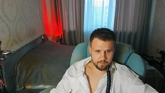 Snapshot of Vladik_b chatting on May 2026 05:45:02 PM Vladik b online show from May 2026 05:45:02 PM