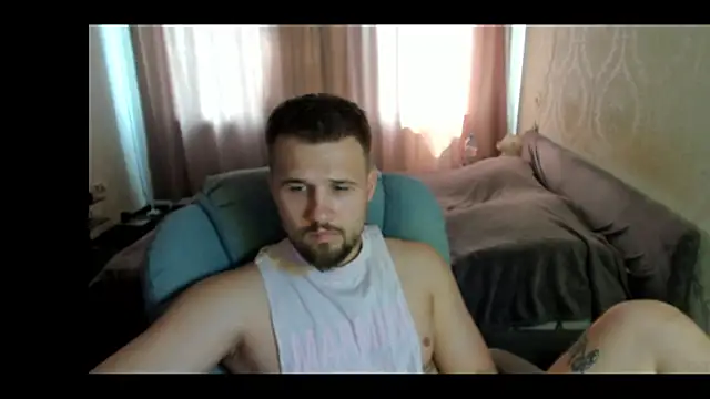 Snapshot of Vladik_b chatting on July 2026 08:47:02 AM Vladik b online show from July 2026 08:47:02 AM