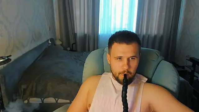 Snapshot of Vladik_b chatting on June 2026 05:13:02 PM Vladik b online show from June 2026 05:13:02 PM