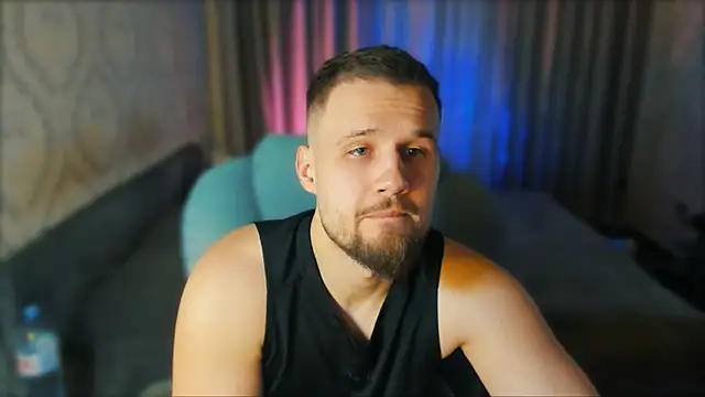 Vladik b online show from February 2026 06:07:01 PM