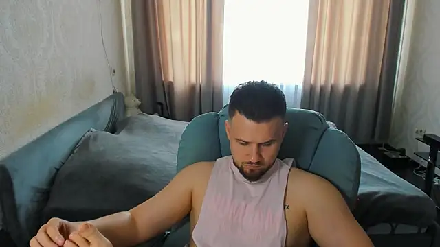 Snapshot of Vladik_b chatting on June 2026 07:14:01 AM Vladik b online show from June 2026 07:14:01 AM