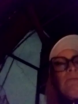 CandieGilson   online show from April 2026 10:22:02 AM