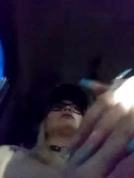 CandieGilson   online show from April 2026 10:39:01 AM