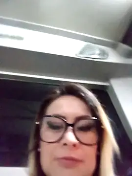 Snapshot of CandieGilson__ chatting on November 2025 10:47:02 AM CandieGilson online show from November 2025 10:47:02 AM