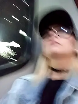 CandieGilson   online show from March 2026 11:36:02 AM