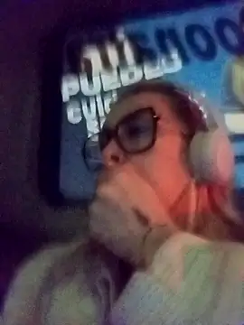 CandieGilson   online show from March 2026 10:53:02 AM