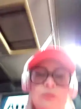 Snapshot of CandieGilson__ chatting on February 2026 11:18:01 AM CandieGilson online show from February 2026 11:18:01 AM