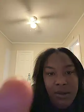 Snapshot of wetChocolate321 chatting on March 2025 02:33:01 AM wetChocolate321 online show from March 2025 02:33:01 AM