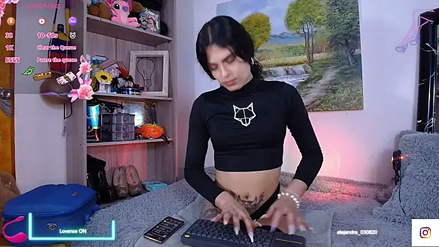 Meghan hott online show from March 2025 03:52:01 PM