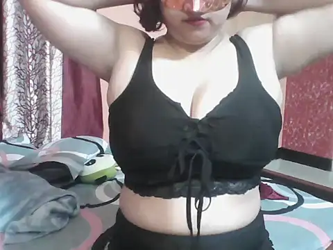 bonniechatterjee online show from February 2026 11:32:01 AM